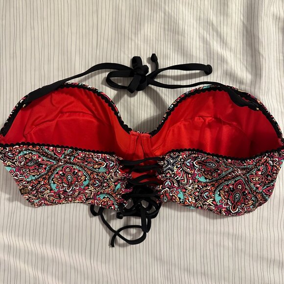 La Vie en Rose Bikini Top with Removable Strap and Push up Pads  (XL) - Picture 5 of 8